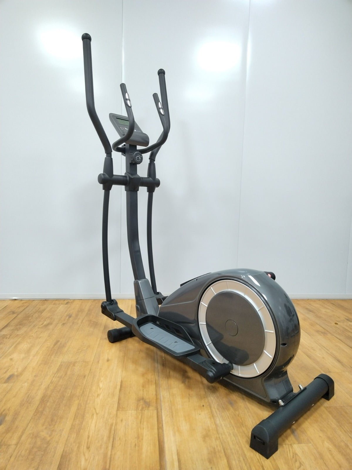 Ace Semi Commercial Elliptical Cross Trainer image 2