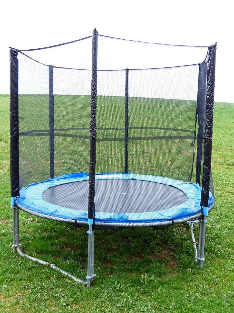 Domestic Outdoor Play Trampoline 8 Feet image 2
