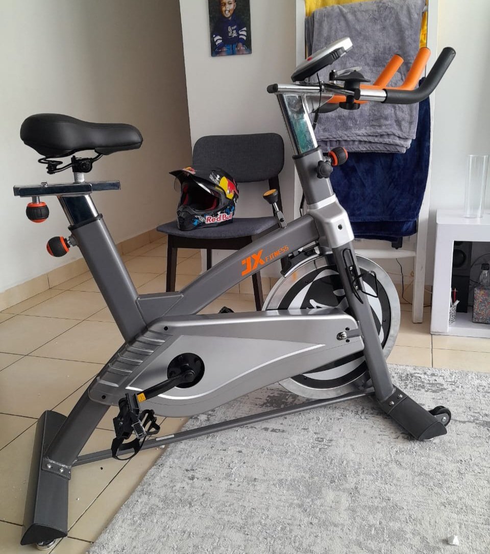 Revolution Spin Cycle Bike 18kg Flywheel (JX-7038)